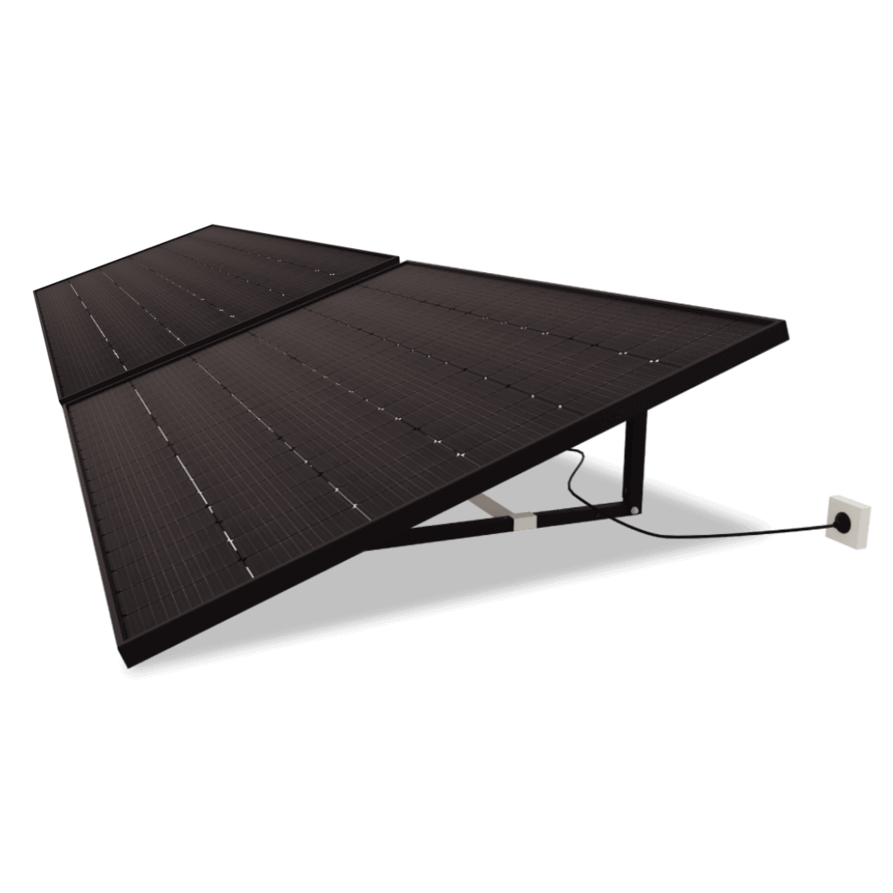 Panneau solaire en abri soleil sur la fenetre de maison