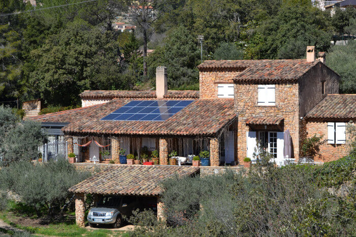 panneau solaire rigide