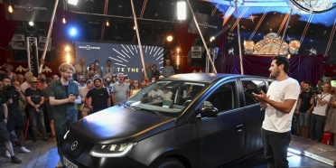 Sion : la nouvelle voiture solaire autonome pour la famille attendue en 2023